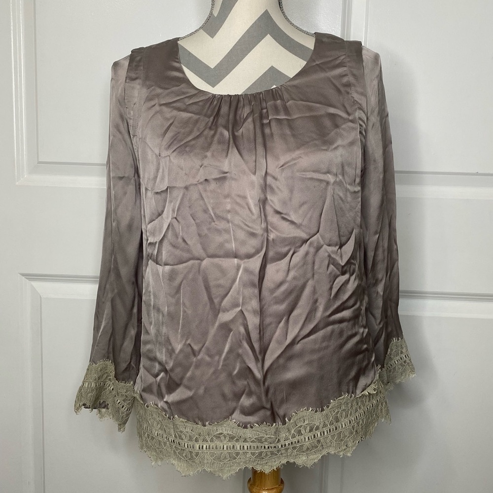 LAST CALL Isabel Lu Medium Silk Top